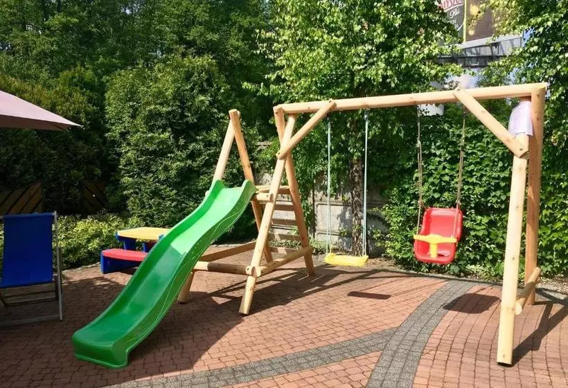 Отель Enklawa Bed & Breakfast