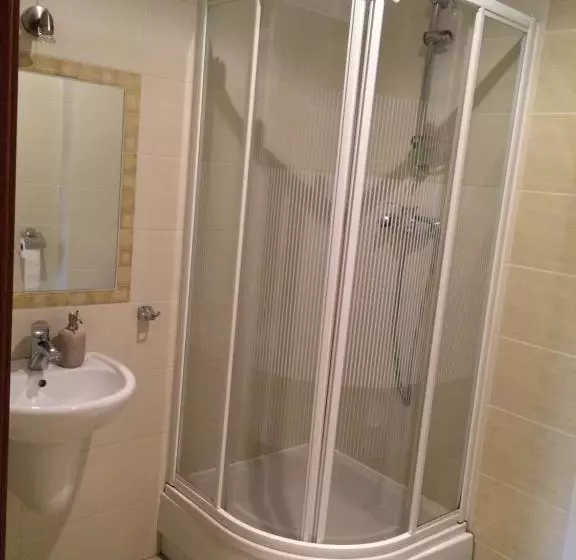 Отель Enklawa Bed & Breakfast