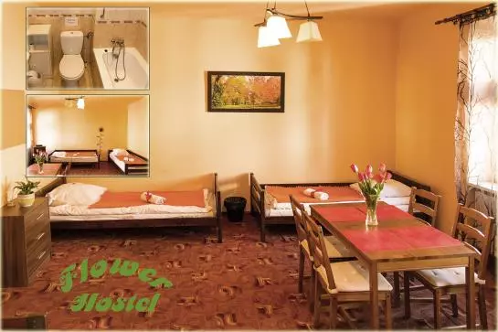 ユースホステル Flower Rooms & Apartments