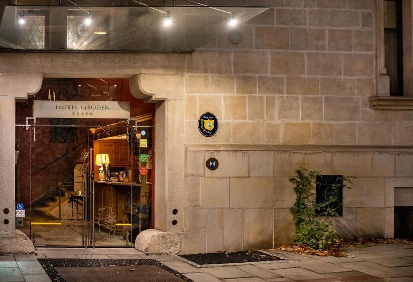 בית מלון כפרי Grodek