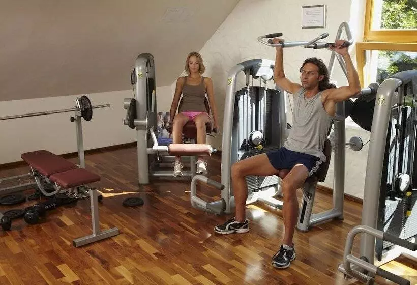 Отель Kürschner