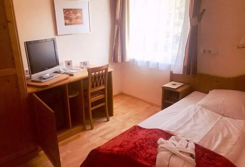 Отель Kürschner