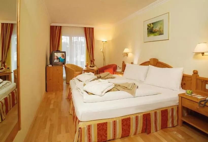 Отель Kürschner