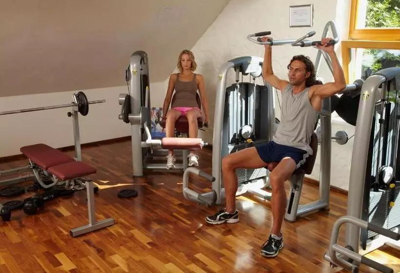 Отель Kürschner