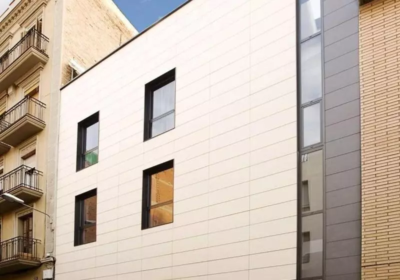 ホテル Live & Dream