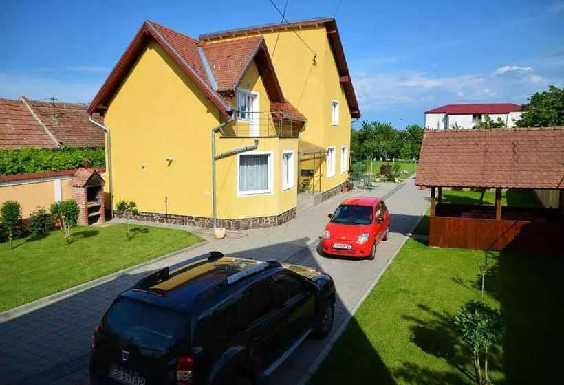 Hotel Pension Artemis