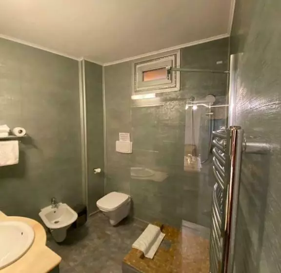 בית מלון כפרי Pensiunea Italiana