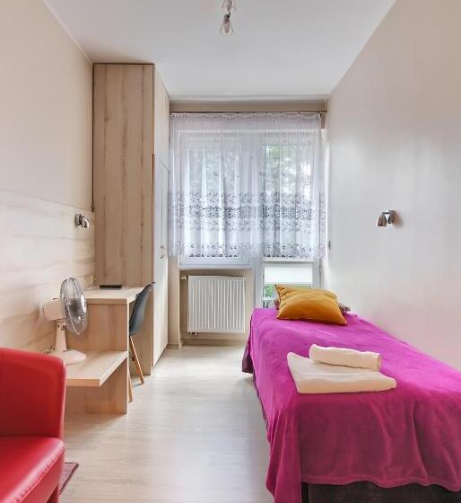 酒店 Pensjon Polska