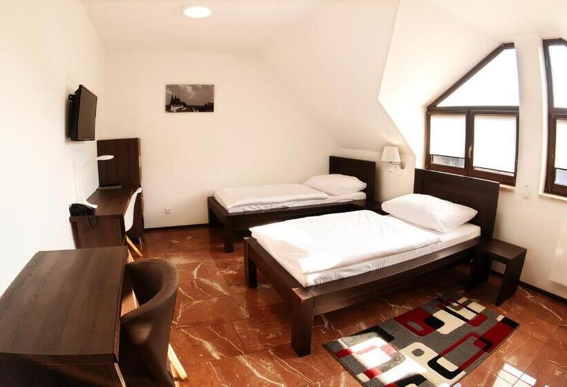 בית מלון כפרי Sluneční Dvůr