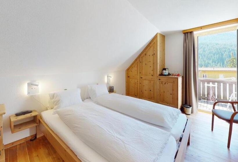 בית מלון כפרי Traube