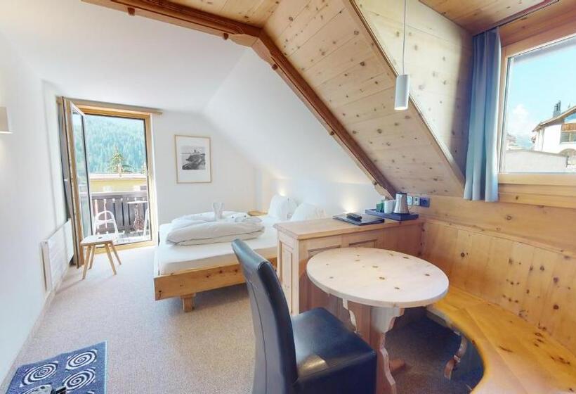 בית מלון כפרי Traube