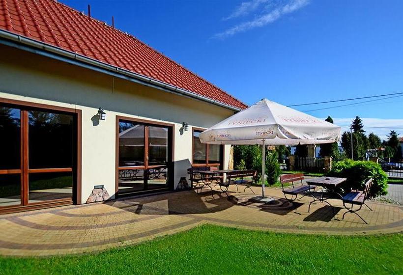 בית מלון כפרי Tyniecki