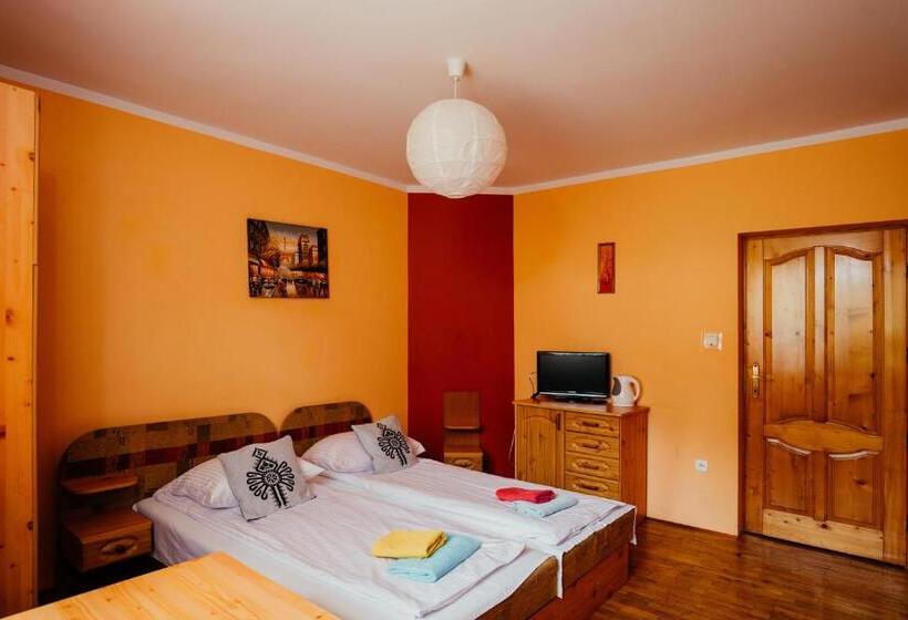 בית מלון כפרי Willa Marta M Sauna Jacuzzi