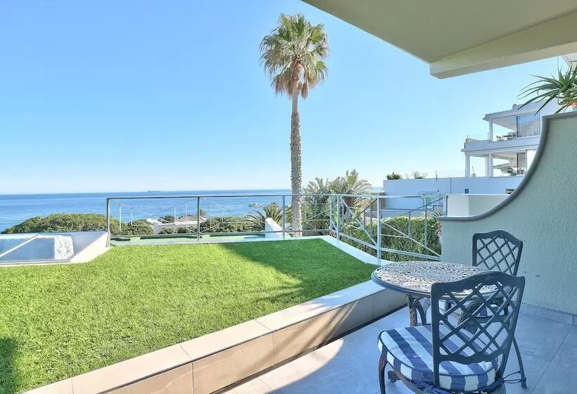 پانسیون Ocean View House