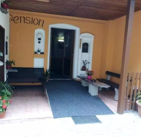 ペンション Penzion Vysehrad Nonstop