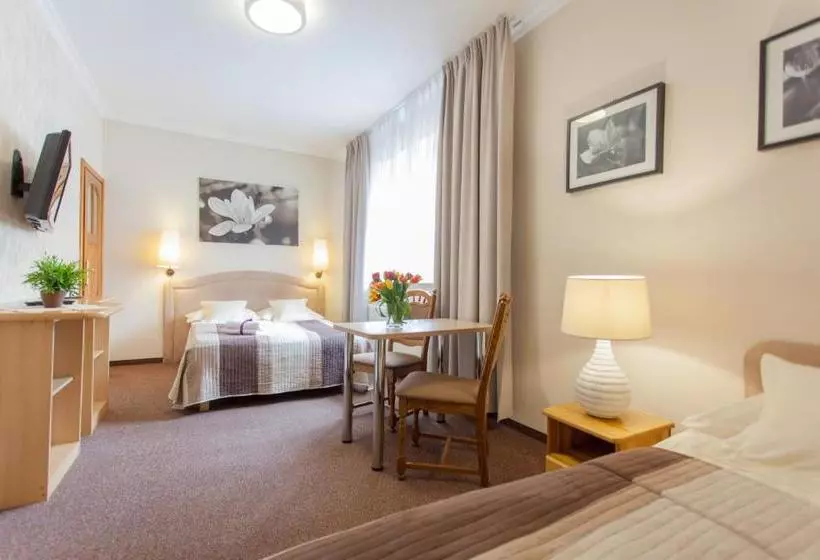 Villa Anna Gdańsk   Noclegi Rooms   Free Parking