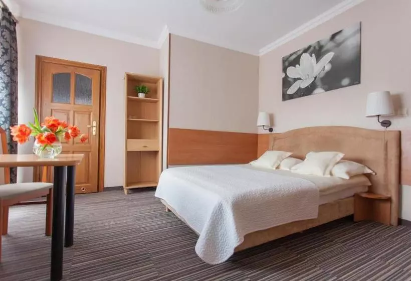 Villa Anna Gdańsk   Noclegi Rooms   Free Parking