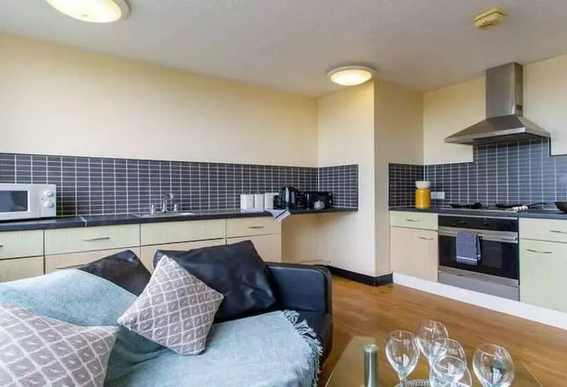 Comfy Rooms In Leicester   Hostel