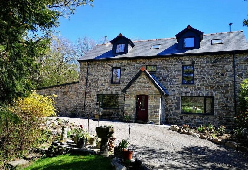 Bed and Breakfast Little London