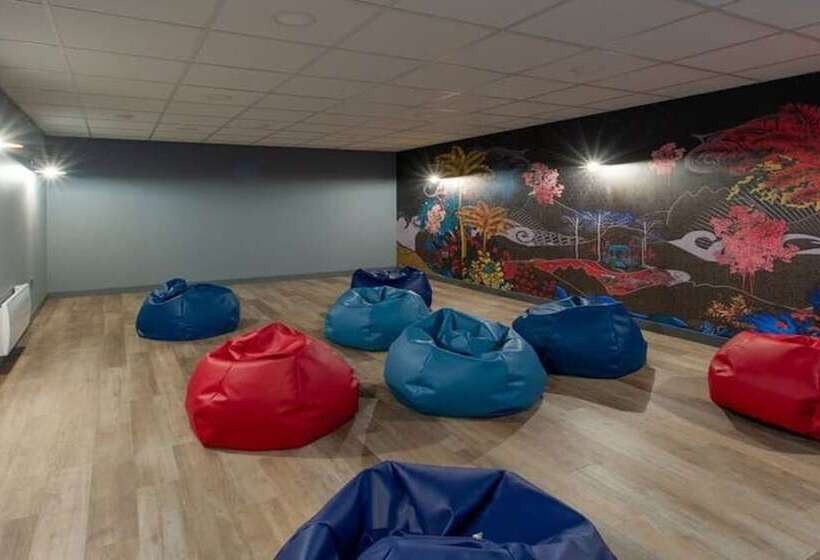 Comfy Rooms In Leicester Hostel