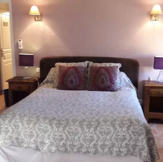 ペンション Mas Dansavan