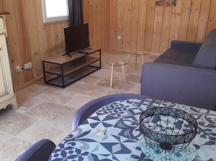 بنسيون Mas Dansavan