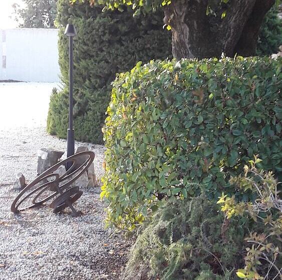 بنسيون Mas Dansavan