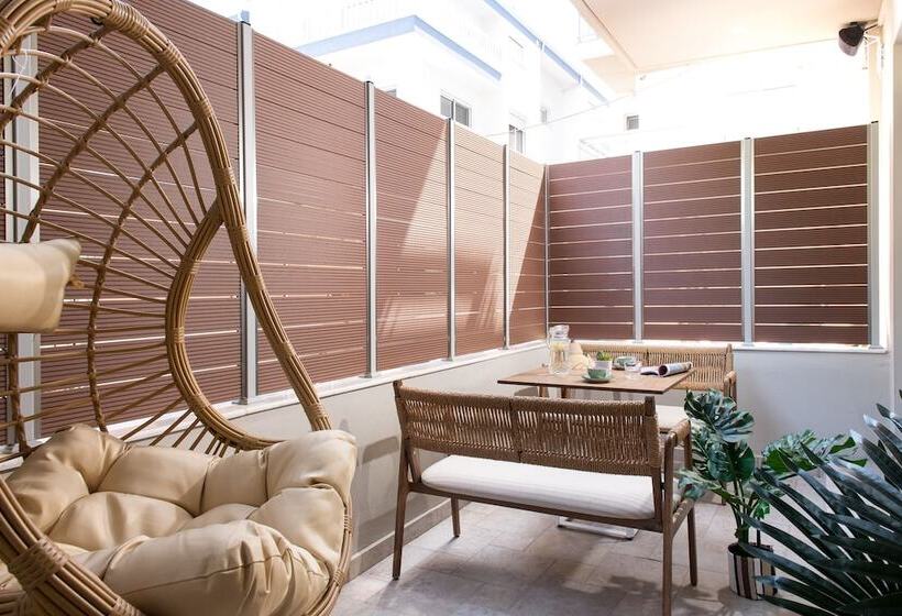 فندق Elle Rooms & Suites