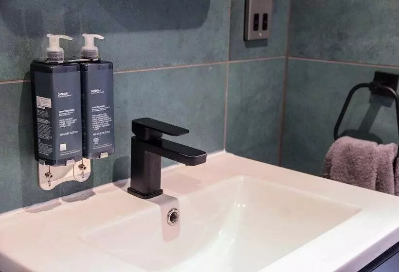 Hotelli No.12 Self Check In Apartments