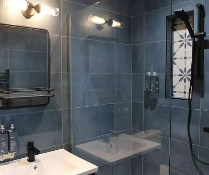 Hotelli No.12 Self Check In Apartments