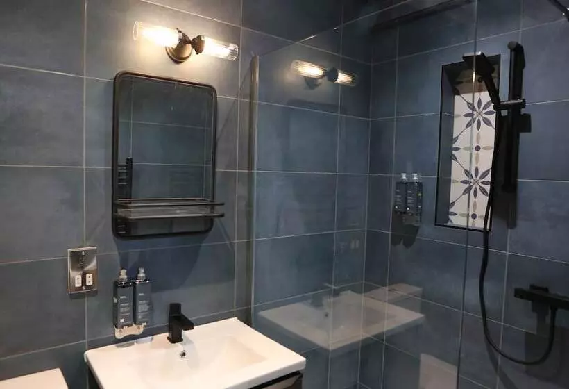 Hotelli No.12 Self Check In Apartments