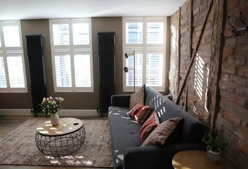 Hotelli No.12 Self Check In Apartments