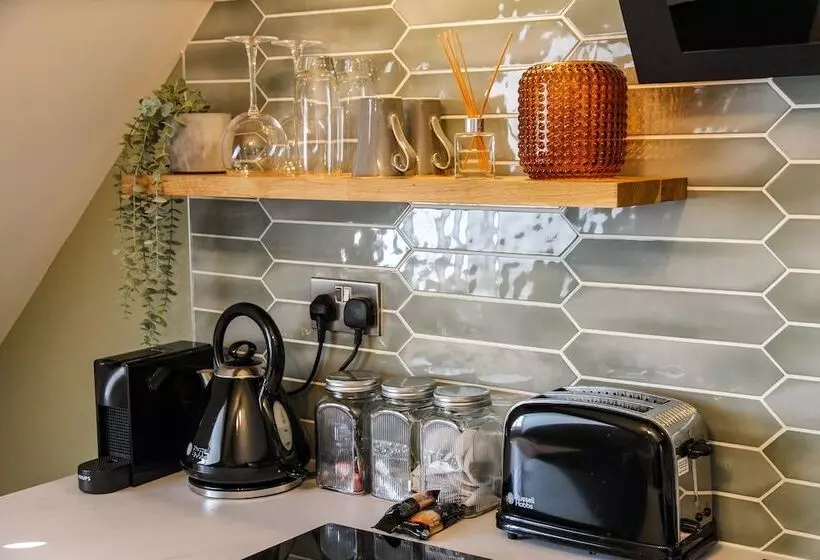 Hotelli No.12 Self Check In Apartments