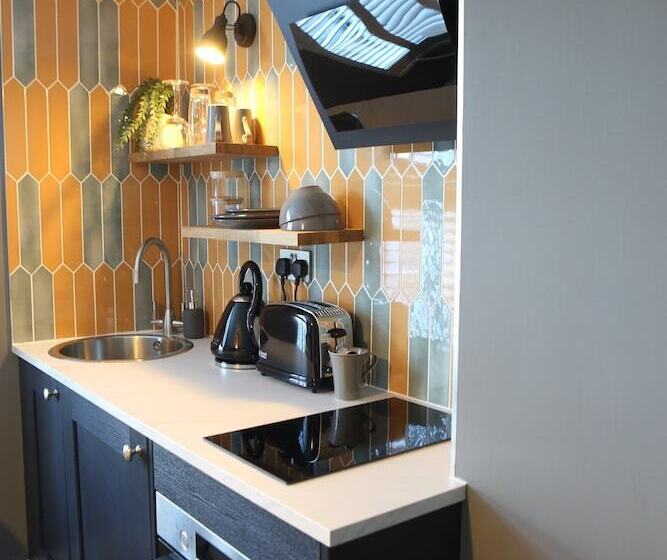 Hotell No.12 Self Check In Apartments