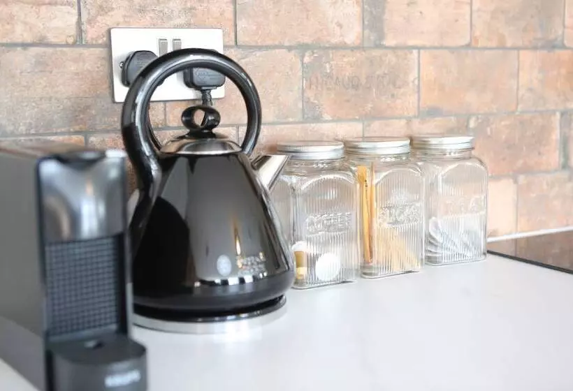 Hotelli No.12 Self Check In Apartments