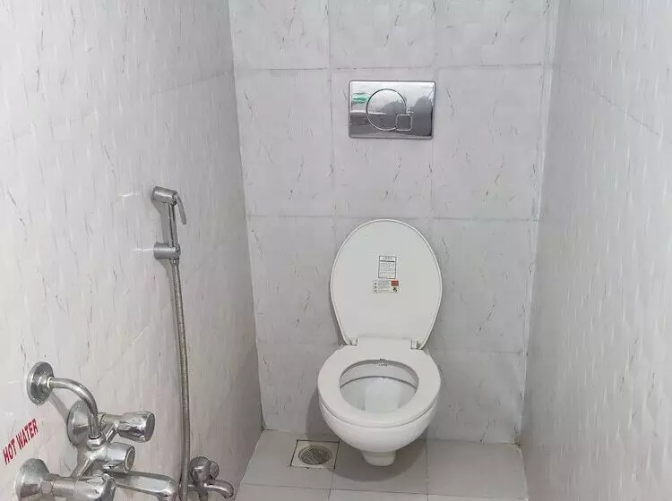 Hotelli Mukesh Residency