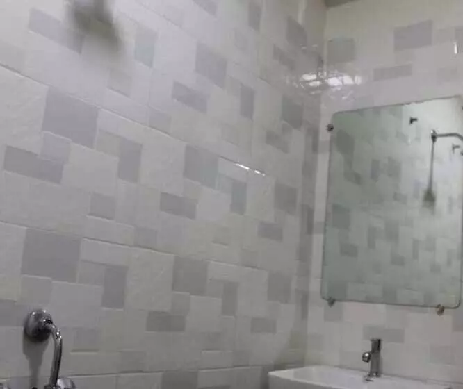 Hotelli Mukesh Residency