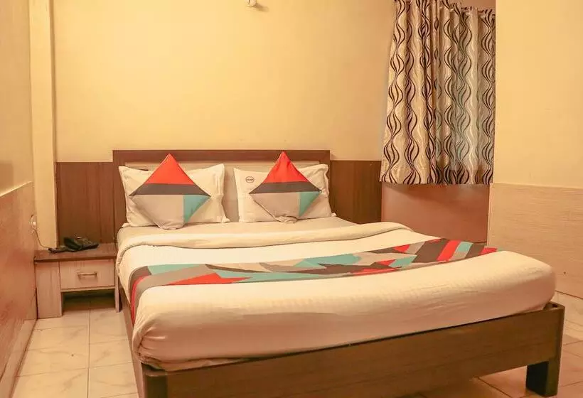 Hotelli Mukesh Residency