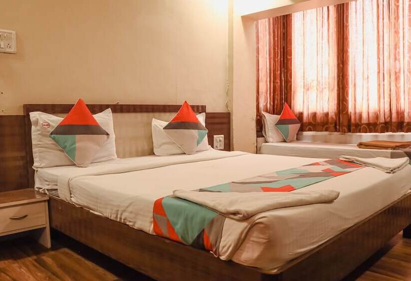 هتل Mukesh Residency