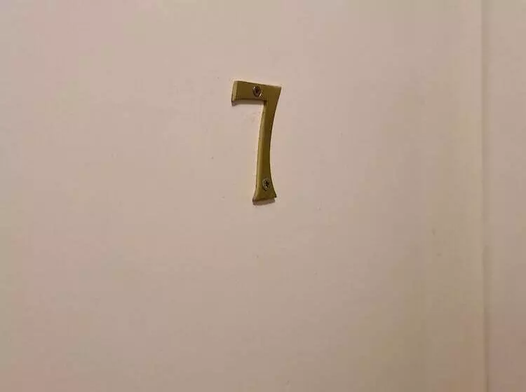 ペンション The Coach House