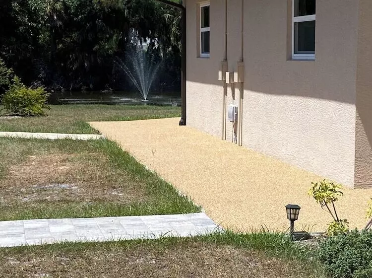 Aamiaismajoitus (B&B) Suite Dreams Guesthouse Aka Care Takeover Home