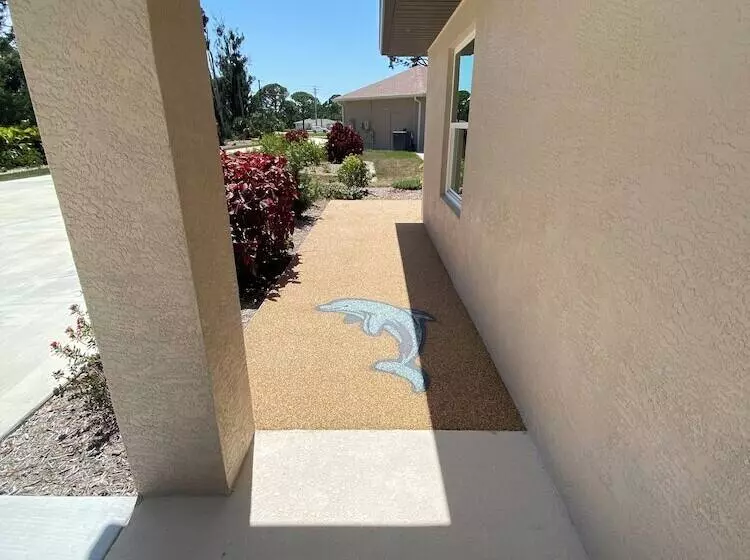 Aamiaismajoitus (B&B) Suite Dreams Guesthouse Aka Care Takeover Home