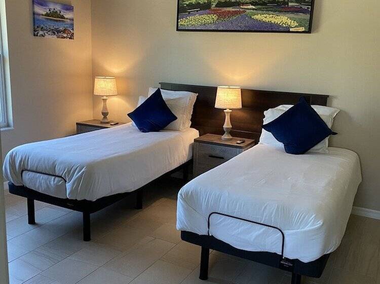 مبيت وإفطار Suite Dreams Guesthouse Aka Care Takeover Home