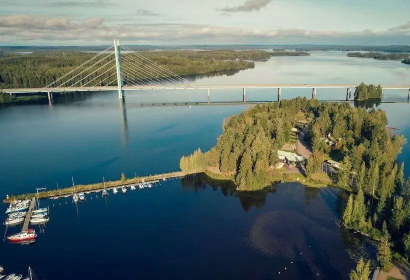 Hotelli Heinolan Heinasaari  Holiday And Camping