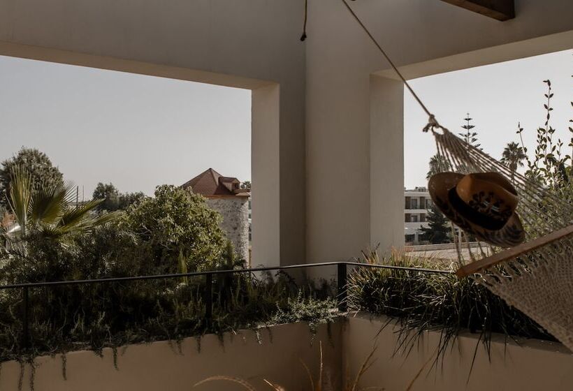 Theros All Suite Hotel Adults Only