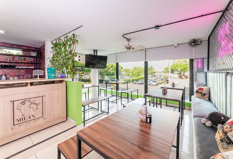 בית מלון כפרי Aston