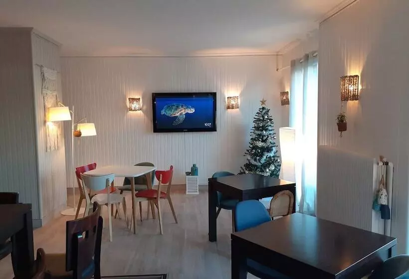 ホテル Fuzei Hôtel Lorient Lanester