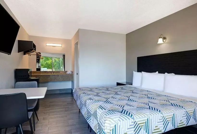 Motelli Studio 6 Branson West Mo Silver Dollar City