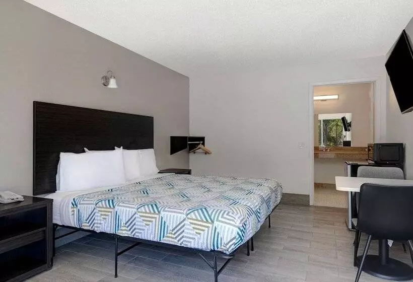 Motelli Studio 6 Branson West Mo Silver Dollar City