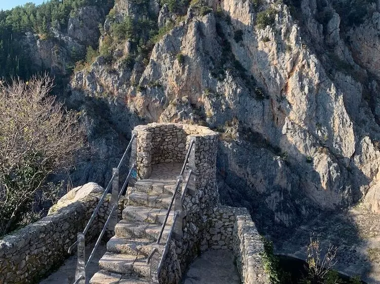 Majatalo Imotski Blaue See Apartments , Pool